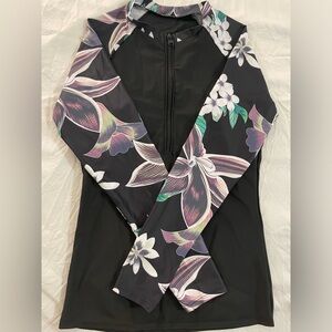 Small swim suit long sleeve bra padding zipper top and boy short style bottoms